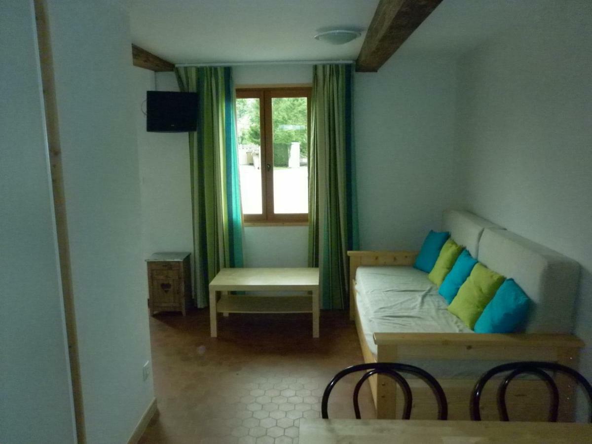 Camping La Verte Prairie Forest-Montiers Exterior foto